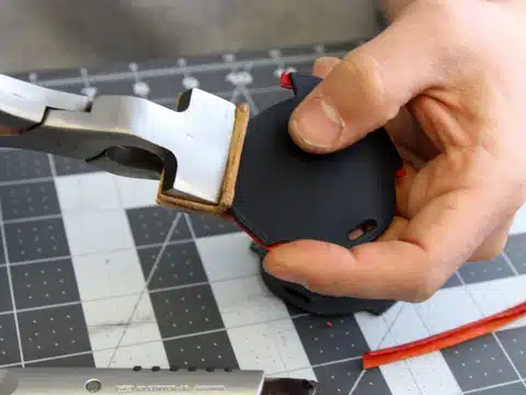 10 Schritte zur Auto Schlüsselanhänger Selber Machen 13 IMG 8568 large 副本